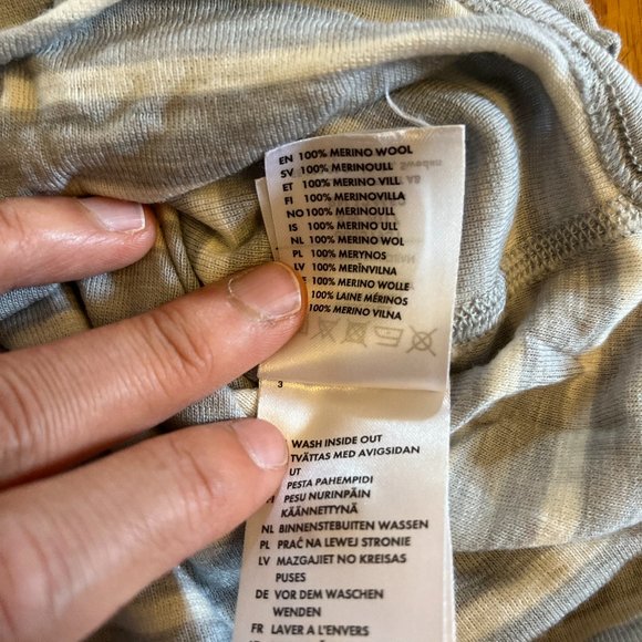 Polarn O Pyret merino wool onesie 6-12 months - Picture 2 of 2